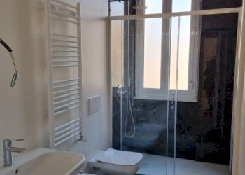 Bagno - Appartamento piazza Santa Maria Beltrade, Milano - foto 26
