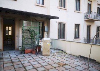 Facciata - Quadrilocale piazza Santa Maria Beltrade, Milano - foto 12