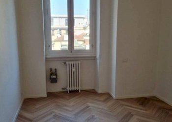 Stanza non arredata - Quadrilocale piazza Santa Maria Beltrade, Milano - foto 18