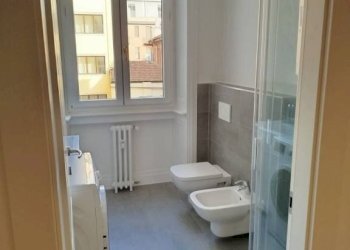 Bagno - Quadrilocale piazza Santa Maria Beltrade, Milano - foto 45