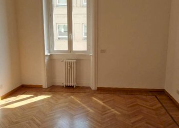 Stanza non arredata - Quadrilocale piazza Santa Maria Beltrade, Milano - foto 25