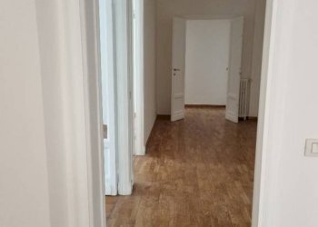 Interno appartamento - Quadrilocale piazza Santa Maria Beltrade, Milano - foto 33