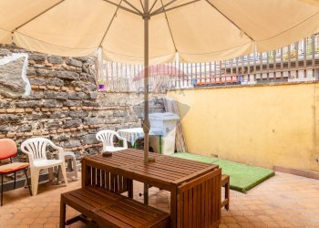 Terrazza - Casa indipendente Via XXXI Maggio
 
19-21, Catania - foto 9