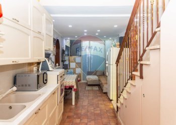 Cucina - Casa indipendente Via XXXI Maggio
 
19-21, Catania - foto 35