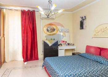 Camera / camera da letto - Casa indipendente Via XXXI Maggio
 
19-21, Catania - foto 41