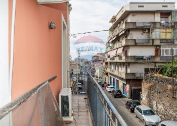 Balcone - Casa indipendente Via XXXI Maggio
 
19-21, Catania - foto 43