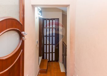 Hall / corridoio - Casa indipendente Via XXXI Maggio
 
19-21, Catania - foto 38