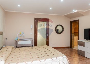 Camera / camera da letto - Casa indipendente Via XXXI Maggio
 
19-21, Catania - foto 19