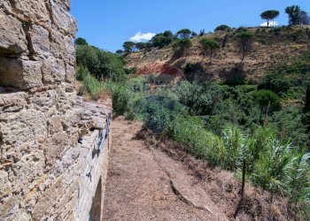 Vista delle montagne - Rustico Contrada Piazza Vecchia
 
snc, Piazza Armerina - foto 7