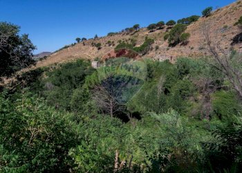 Vista delle montagne - Rustico Contrada Piazza Vecchia
 
snc, Piazza Armerina - foto 12