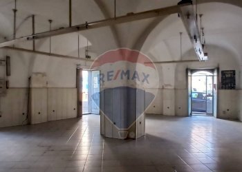 Stanza vuota - Locale Commerciale Via Diana
 
145, Fiumefreddo di Sicilia - foto 4