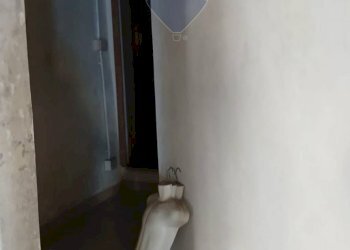 Hall / corridoio - Locale Commerciale Via Diana
 
145, Fiumefreddo di Sicilia - foto 7