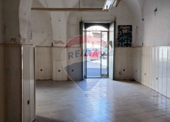 Stanza vuota - Locale Commerciale Via Diana
 
145, Fiumefreddo di Sicilia - foto 10