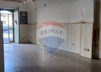 Stanza vuota - Locale Commerciale Via Diana
 
145, Fiumefreddo di Sicilia - foto 11