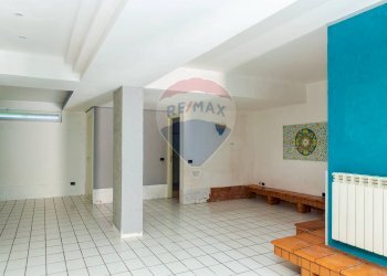 Stanza vuota - Villa a Schiera via G. D'annunzio
 
13, San Giovanni la Punta - foto 16