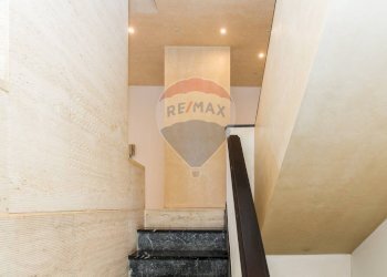 Scale - Villa a Schiera via G. D'annunzio
 
13, San Giovanni la Punta - foto 29