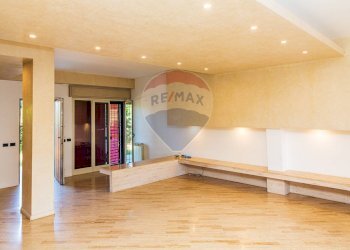 Stanza vuota - Villa a Schiera via G. D'annunzio
 
13, San Giovanni la Punta - foto 39