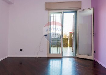 Stanza vuota - Villa a Schiera via G. D'annunzio
 
13, San Giovanni la Punta - foto 59