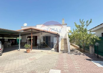 Casa all\'aperto - Villa Localita Palude Mezzane
 
68, Vieste - foto 1
