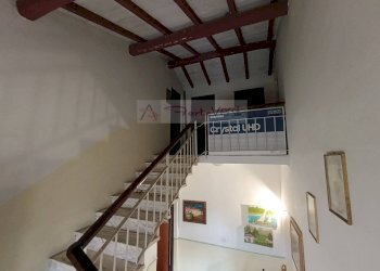 SCALA ACCESSO SOTTOTETTO - Quadrilocale Forte dei Marmi - foto 33