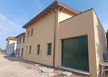 Foto 19 - Casa semi indipendente San Possidonio - foto 19