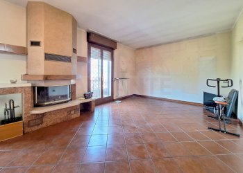 Foto 3 - Three-room apartment via Corioni
 
120, Cologne - photo 3