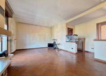 Foto 28 - Three-room apartment via Corioni
 
120, Cologne - photo 28