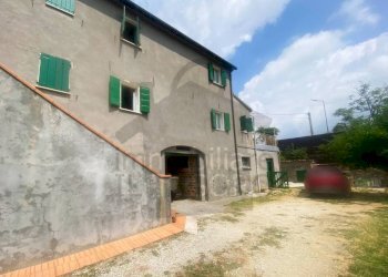 Giardino - Casa indipendente via Monte di Pietracuta, 3, San Leo - foto 19