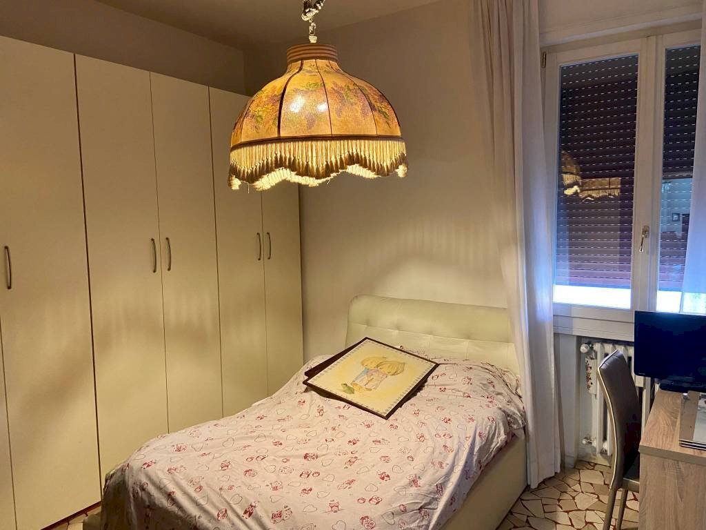 Camera da letto - Terreno non edificabile via Gaspare Nadi, Bologna (zona Mazzini) - foto 1