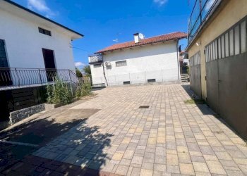 Cortile interno - Villa via Sandigliano, Candelo - foto 8