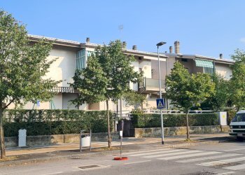 Facciata - Trilocale Corso Europa, 27, Mondovì - foto 4