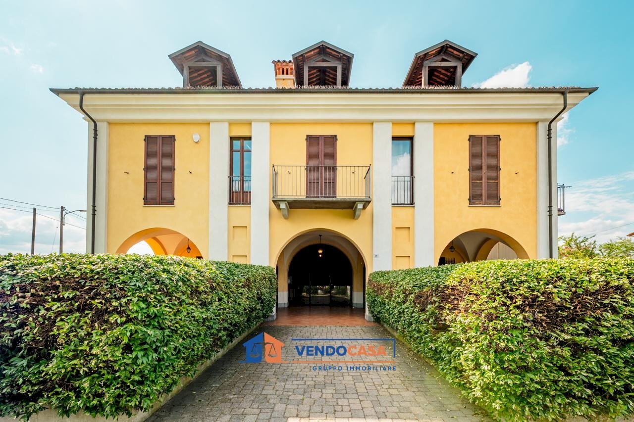 Three-room apartment Fossano - photo 1