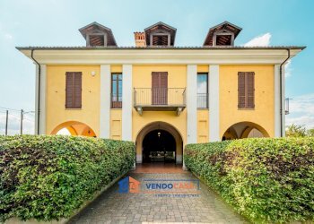 Three-room apartment Fossano - photo 1