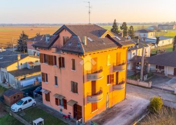 Trilocale Via Bersaglio, Castelnovo di Sotto - foto 2