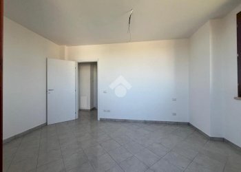 Trilocale Via Bersaglio, Castelnovo di Sotto - foto 8