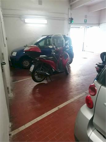 Posto Auto Genova - foto 1