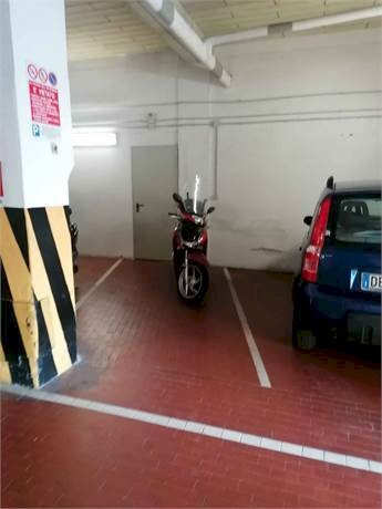 Posto Auto Genova - foto 3