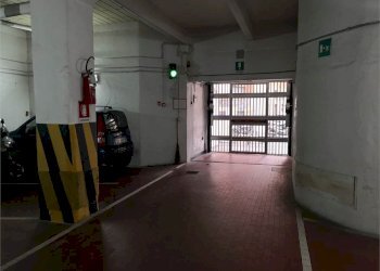 Posto Auto Genova - foto 5