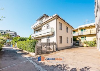 Independent house Loano - photo 4