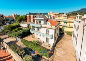 Independent house Loano - photo 95