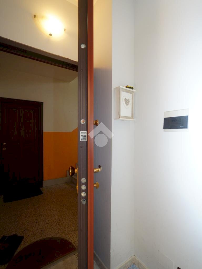 Four-room apartment Via gravere, Susa - photo 3