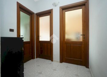 Four-room apartment Via gravere, Susa - photo 12