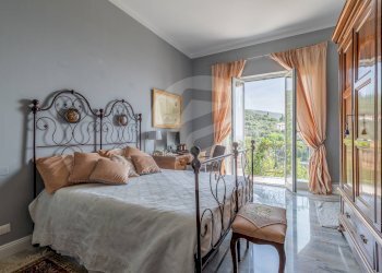 SECONDA CAMERA DA LETTO - Villa via virgilio
 
20, Alassio - foto 31