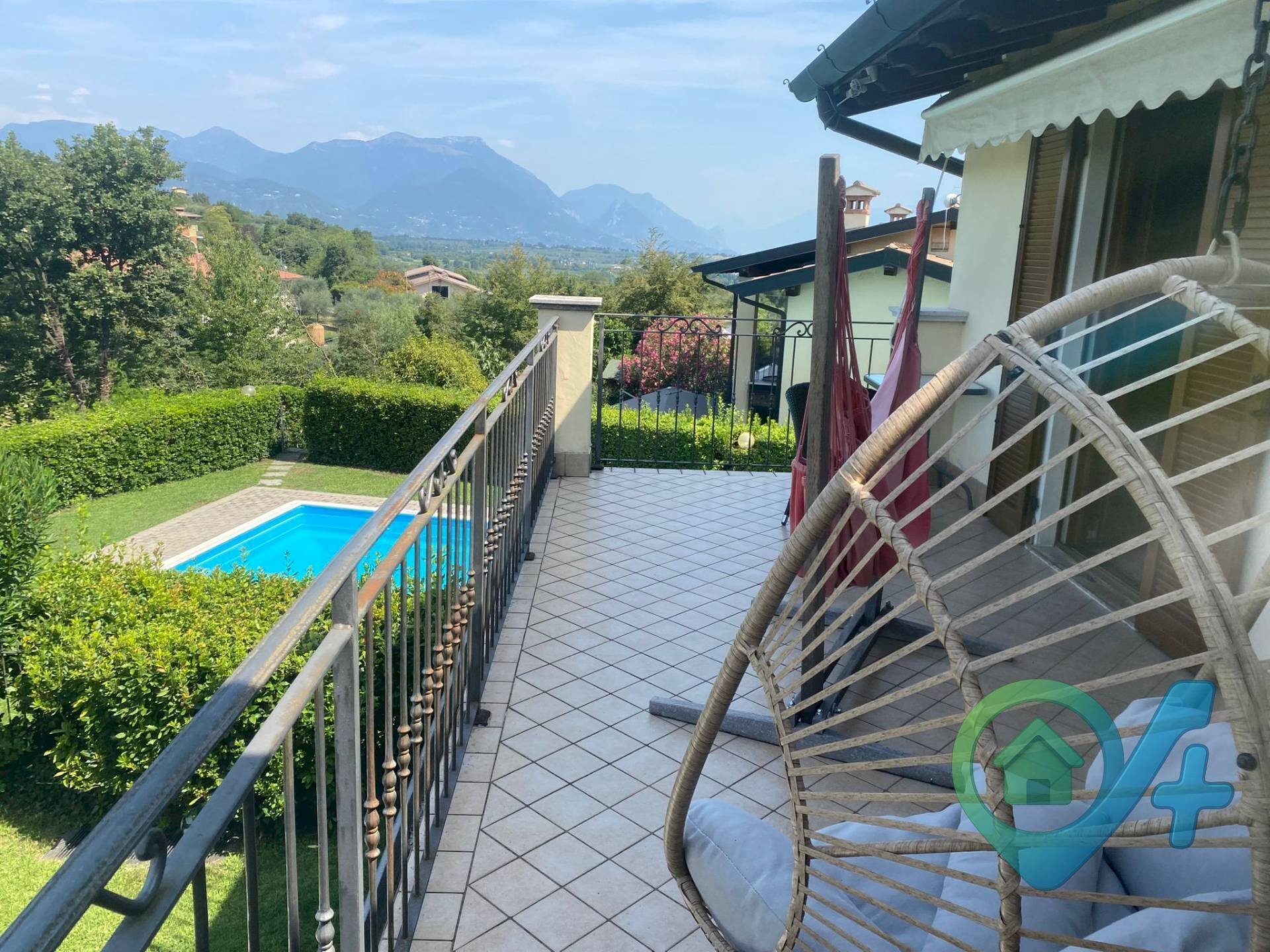 Foto 2 - Villa a Schiera via Monte Grappa
 
16, Polpenazze del Garda - foto 2