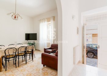 Foto 3 - Quadrilocale Via Vito Sgobba
 
72, Castellana Grotte - foto 3