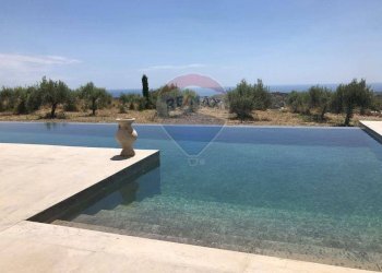 Piscina - Villa Contrada Meti
 
snc, Avola - foto 2