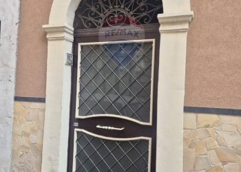 Dettagli - Casa indipendente via fortino vecchio
 
25, Catania - foto 17