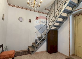 Scale - Casa indipendente via Diaz
 
88, Francavilla di Sicilia - foto 4