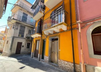 Edificio all\'aperto - Casa indipendente via Diaz
 
88, Francavilla di Sicilia - foto 53