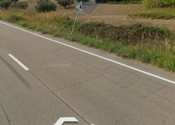 Vista delle montagne - Terreno agricolo CONTRADA LA QUERCIA
 
1, Fresagrandinaria - foto 4